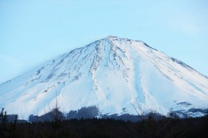 14.01.09富士山写真北東UP